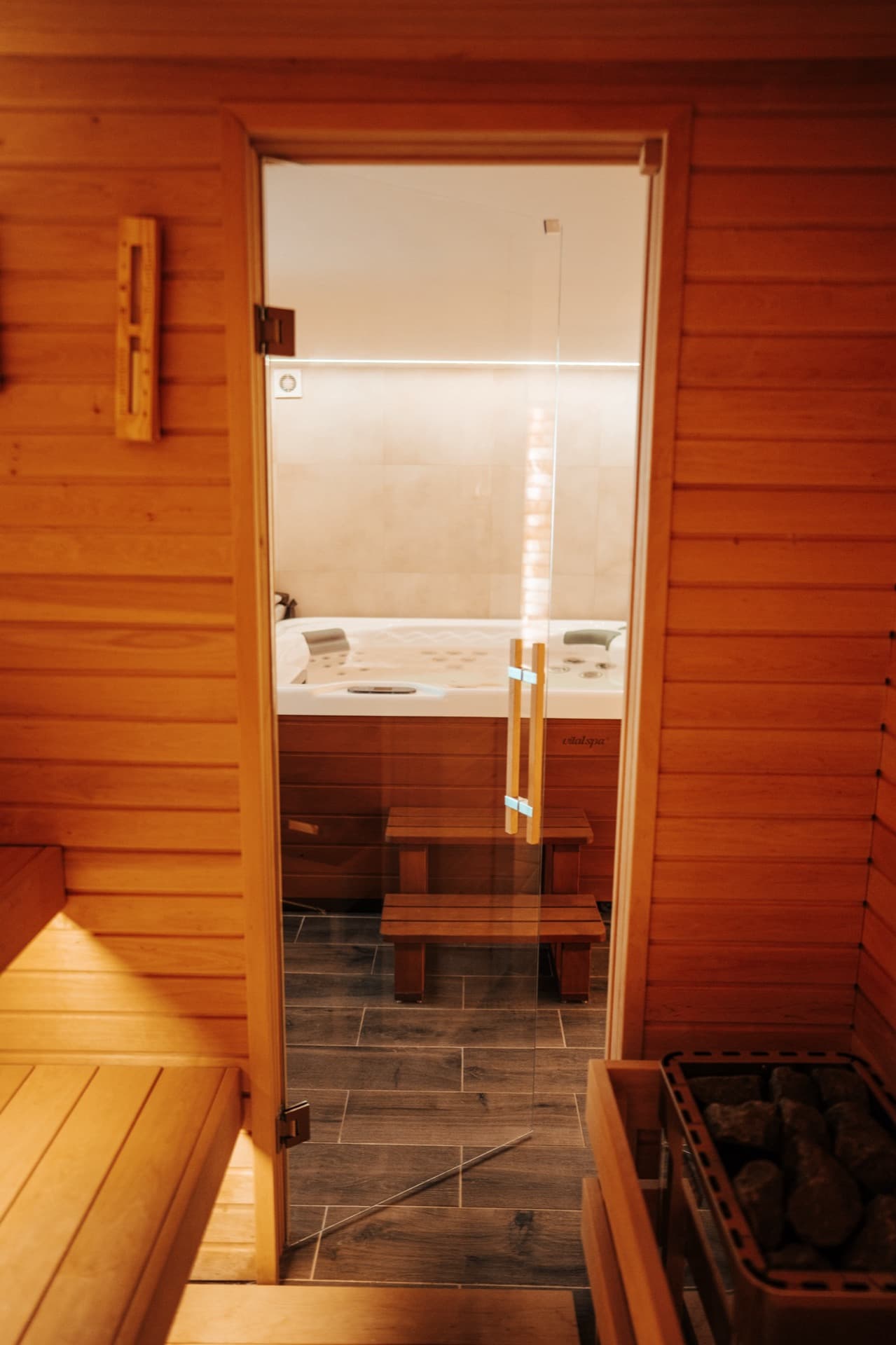 Sauna a priestor s vírivkou